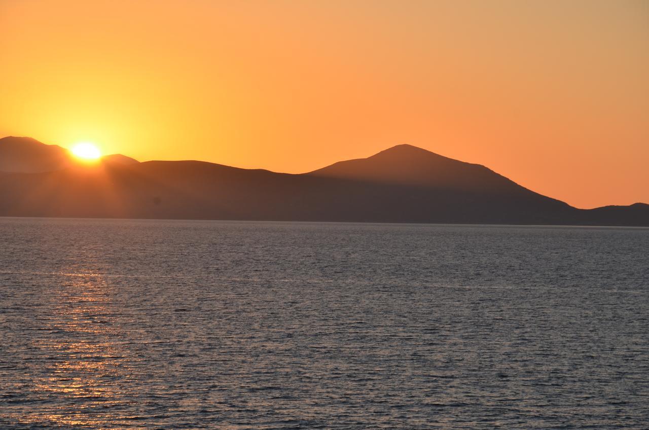 Costa Angela Seaside Resort Dış mekan fotoğraf