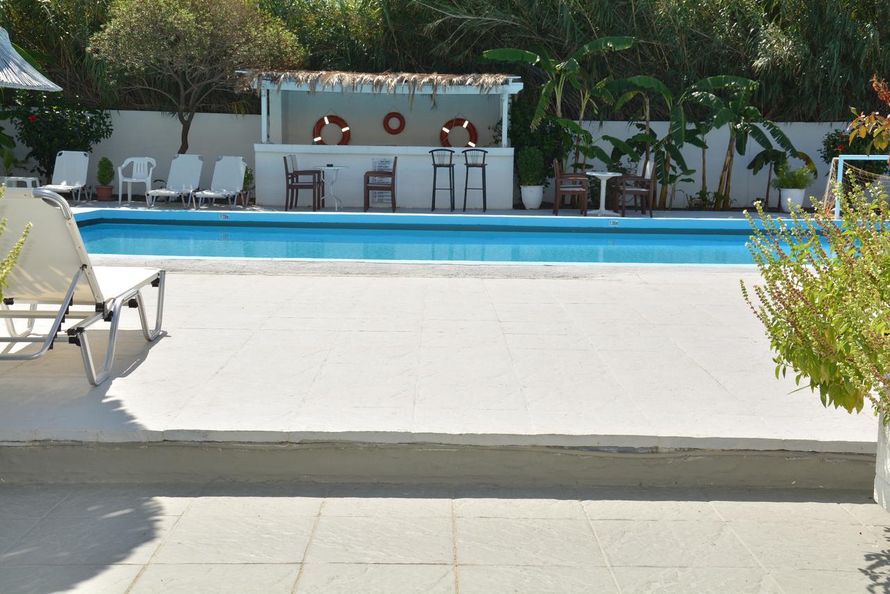 Costa Angela Seaside Resort Dış mekan fotoğraf