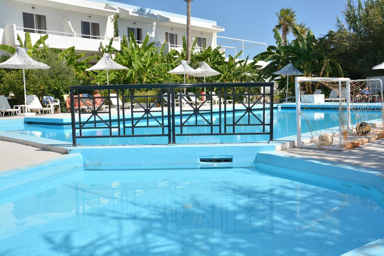 Costa Angela Seaside Resort Dış mekan fotoğraf